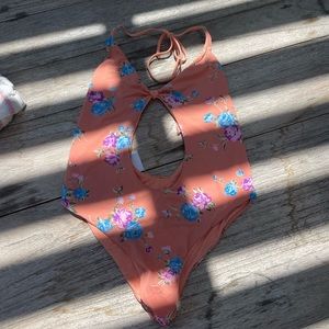 San Lorenzo Key Hole One Piece swim suit